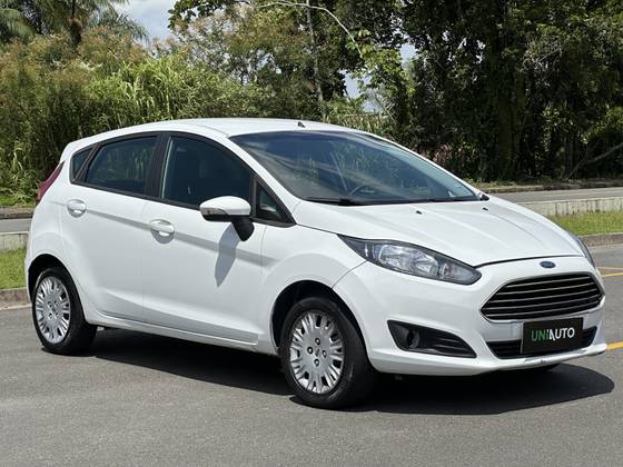 FORD FIESTA 1.6 SE HATCH 16V FLEX 4P MANUAL